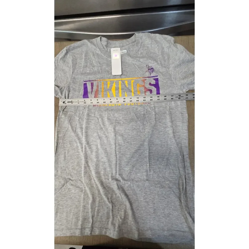 NFL Minnesota Vikings Gray T-Shirt Men's Medium Purple Gold  Football Tee NWT
